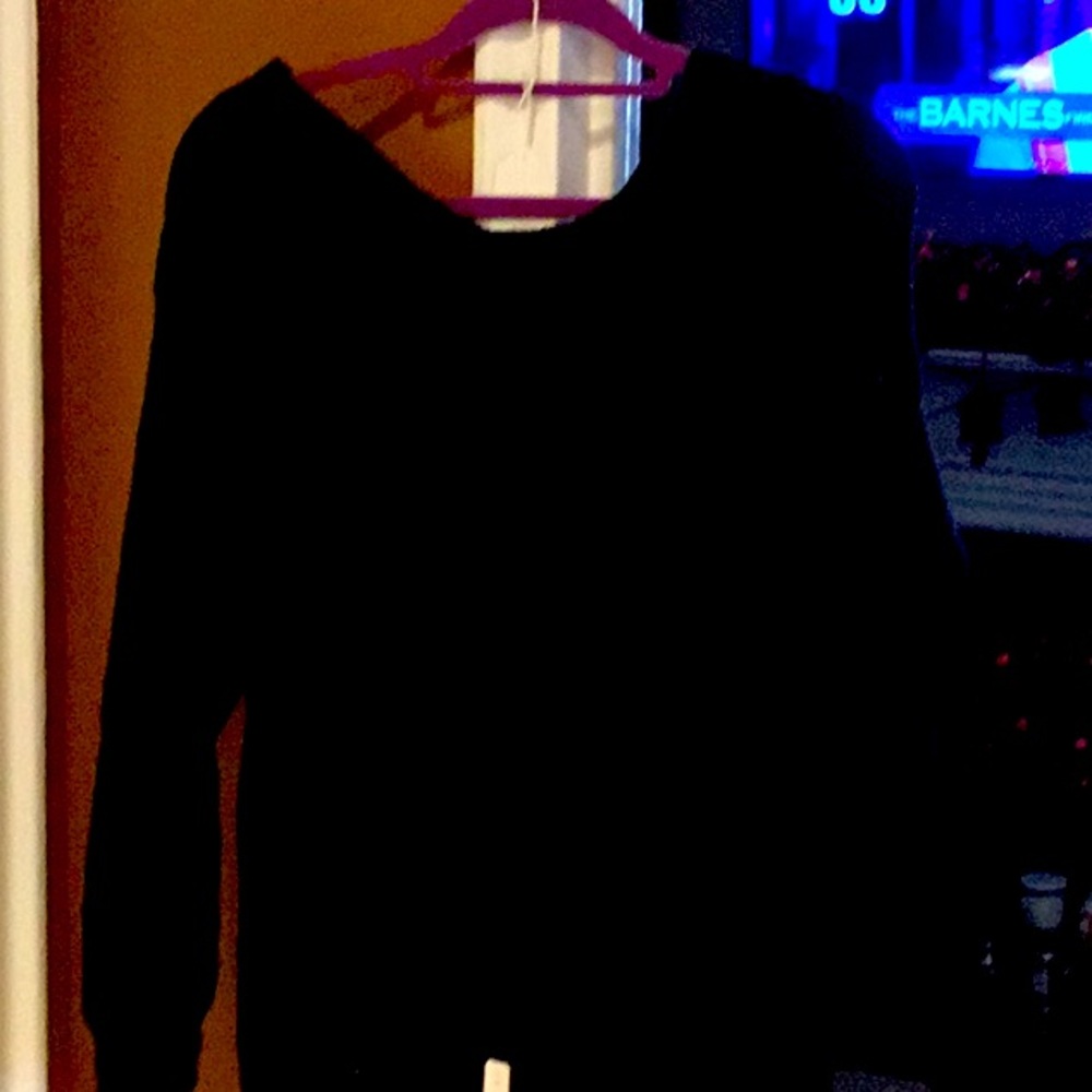 Cotton black womans sweater new with tags Usa made medium/ large